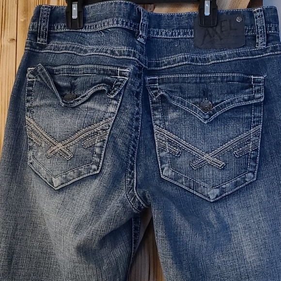 Jeans - Picture 3 of 8